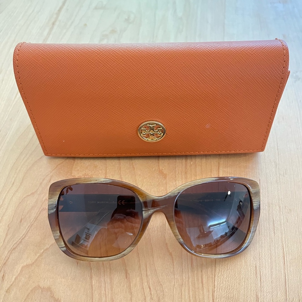 [Tory Burch] TY7086 Tortoise Sunglasses
